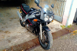 Yamaha FZR 600 genesis