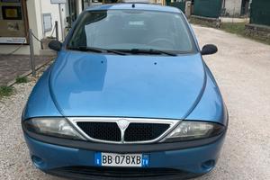 Lancia Y