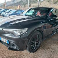 Alfa Romeo Stelvio 2.2 Turbodiesel 210 CV AT8 Q4 V