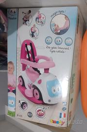 Quadriciclo Smoby e box
