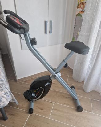 Cyclette pieghevole