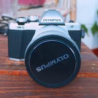 Fotocamera mirrorless OM d II