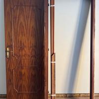 Porte con struttura e coprifilo