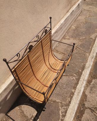 Portariviste vintage in vimini e ferro