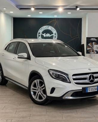 MERCEDES-BENZ GLA 200 d Automatic Premium – Soli 1