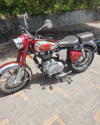 Royal Enfield da vetrina