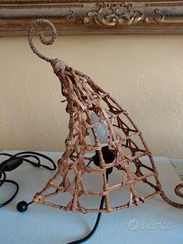 lampada in vimini 