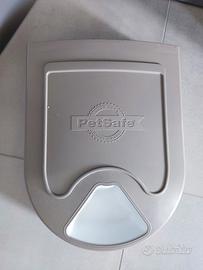 Distributore automatico crocchette e umido