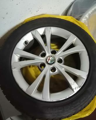 Cerchi Giulietta con gomme invernali Nokian