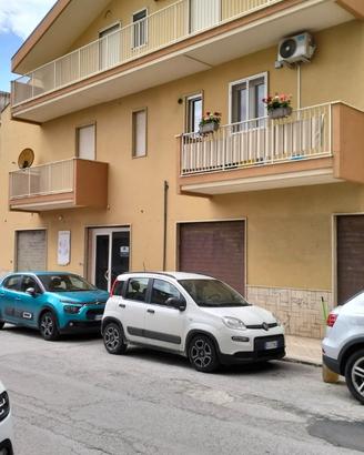 Appartamento a Gela-Zona Caposoprano