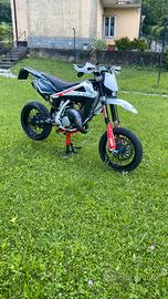 Husqvarna sm 125