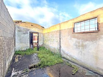 Centro storico- Casa indipendente da ristrutturare