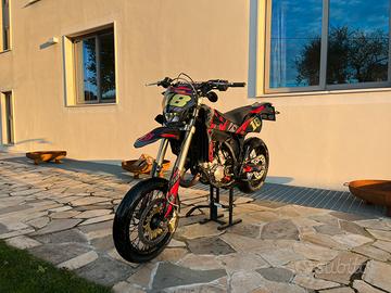 Husqvarna sm 125