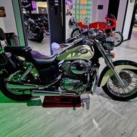 Honda VT 750 C2 Shadow - American Edition Green