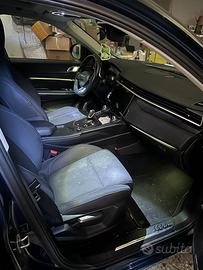 lynk&co 01 PHEV