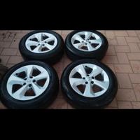 Cerchi completi di gomme Nissan Qashqai 2021