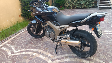 Moto TDM 900 Yamaha