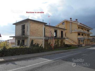 Porzione bifamiliare in corso di costruzione