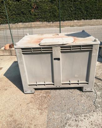 contenitori in pvc
