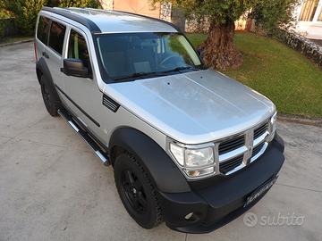 Dodge NITRO 4WD