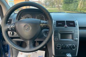 MERCEDES A 180 CDI RESTYLING AVANGARDE STREPITOSA