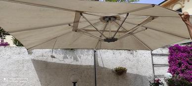 Ombrellone EMU mt. 4X3 telo nuovo