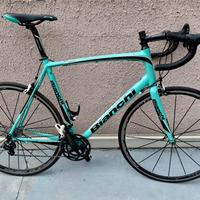 Bianchi Impulso Campagnolo + Fulcrum Racing Zero