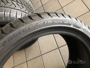 4x 225/40/18 92v Pirelli sottozero serie 3