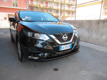 Nissan Qashqai 1.5 dCi 115 CV DCT Business N1