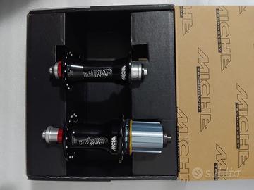 Coppia Mozzi ruota da corsa Miche 32 fori shimano