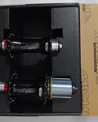 Coppia Mozzi ruota da corsa Miche 32 fori shimano