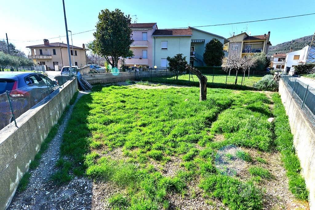 Appartamento di 125 m² con 5 locali e box auto a F - Vista 5