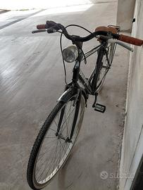 bici bianchi da passeggio