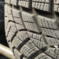 Pneumatici invernaly Good year