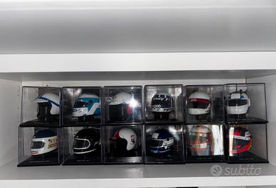 Collezione 30 Caschi Ferrari miniatura