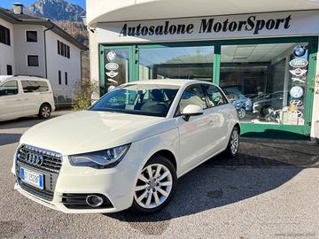 AUDI A1 SPB 1.6 TDI 105 CV Attraction