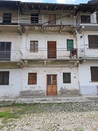 Rustico da ristrutturare