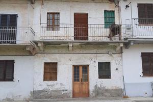 Rustico da ristrutturare