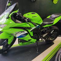 Kawasaki Zx4RR PRONTA TUA AL 50% CON BIKE BACK