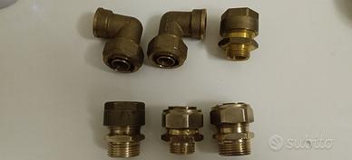 Lotto raccordi per tubo Wirsbo Cobrapex 22x3mm