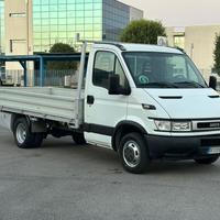 Iveco Daily modello 35c17 con cassone