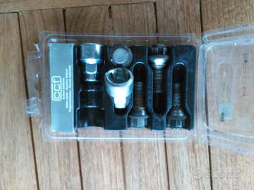 Bulloni antifurto per cerchi auto