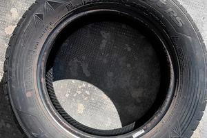 4 gomme invernali Hankook 145/80R13