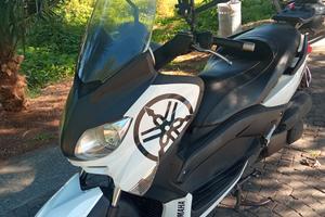Yamaha X-max 250/2012
