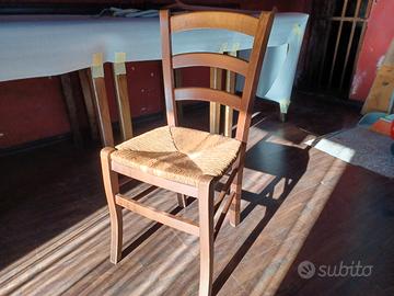 sedia in legno impagliata