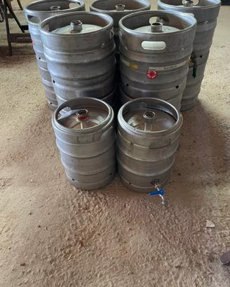 Fusti di vino e birra in acciao inox