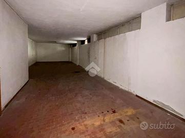 AUTORIMESSA A ROVATO