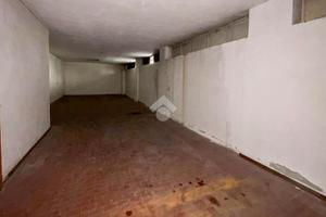 AUTORIMESSA A ROVATO