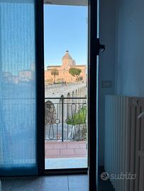 Loano bilocale 4 posti parcheggio Vicino al mare