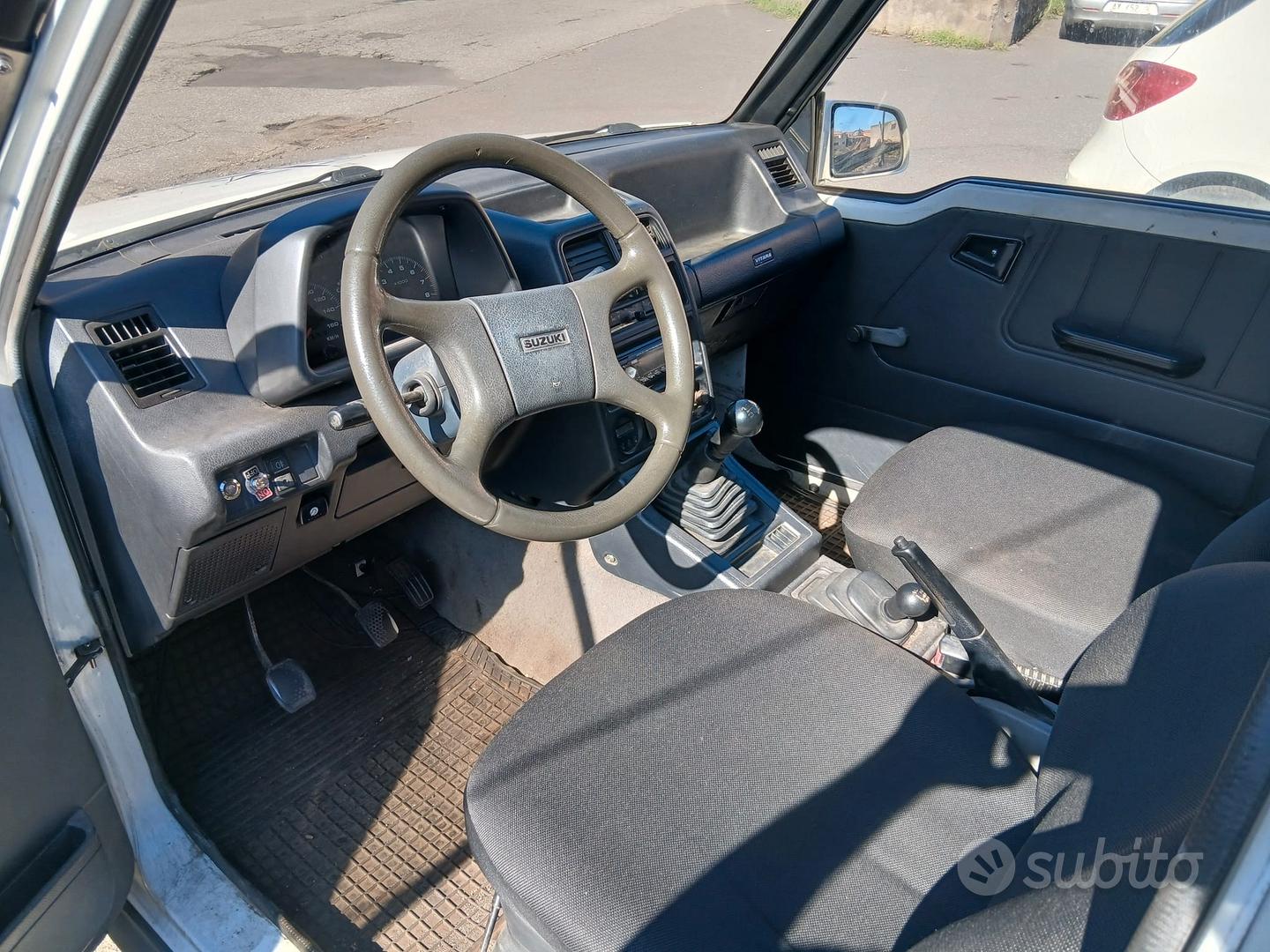 Suzuki Vitara 1990 photo 5